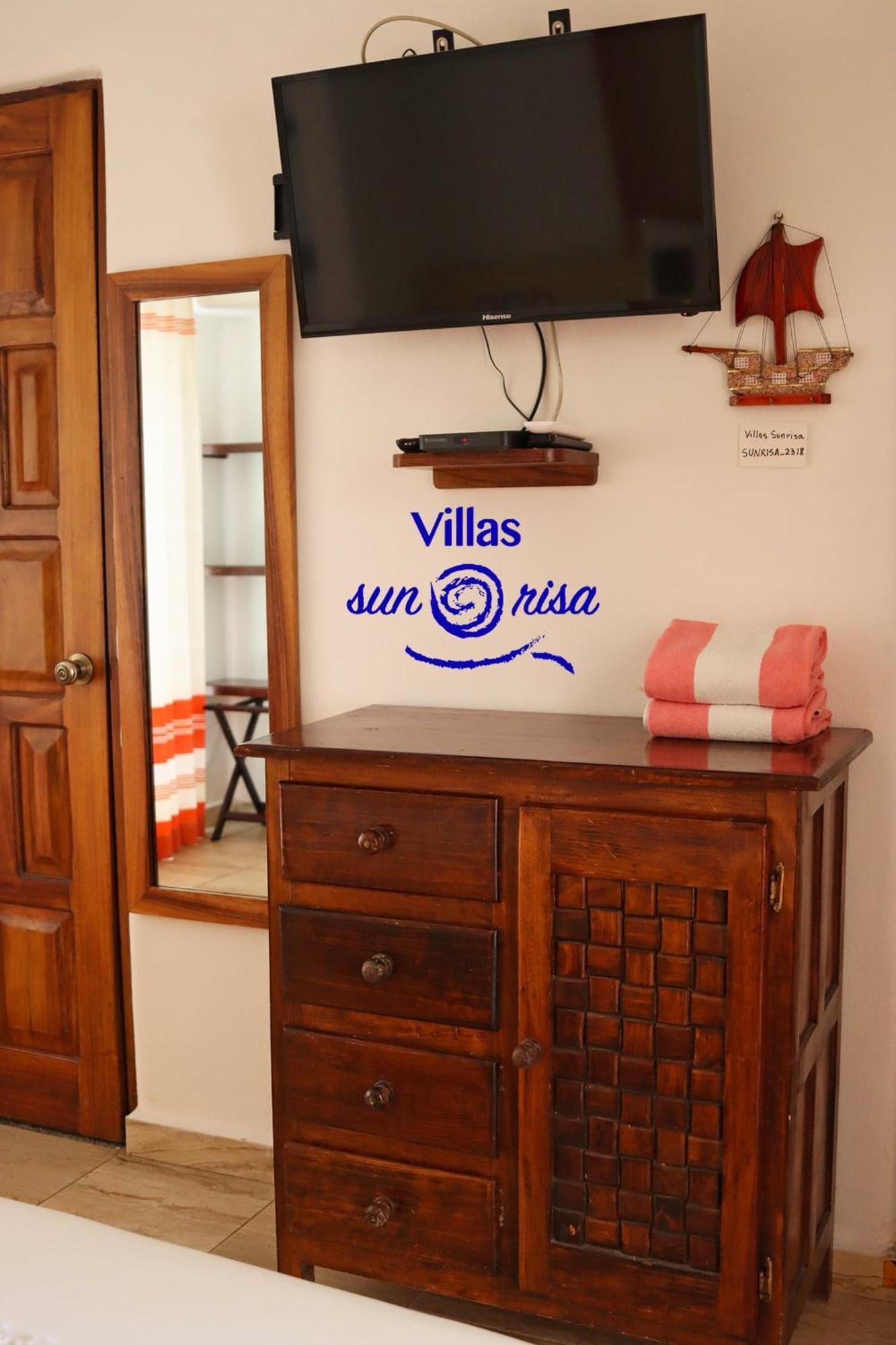 Villas Sunrisa Сиуатанехо Экстерьер фото