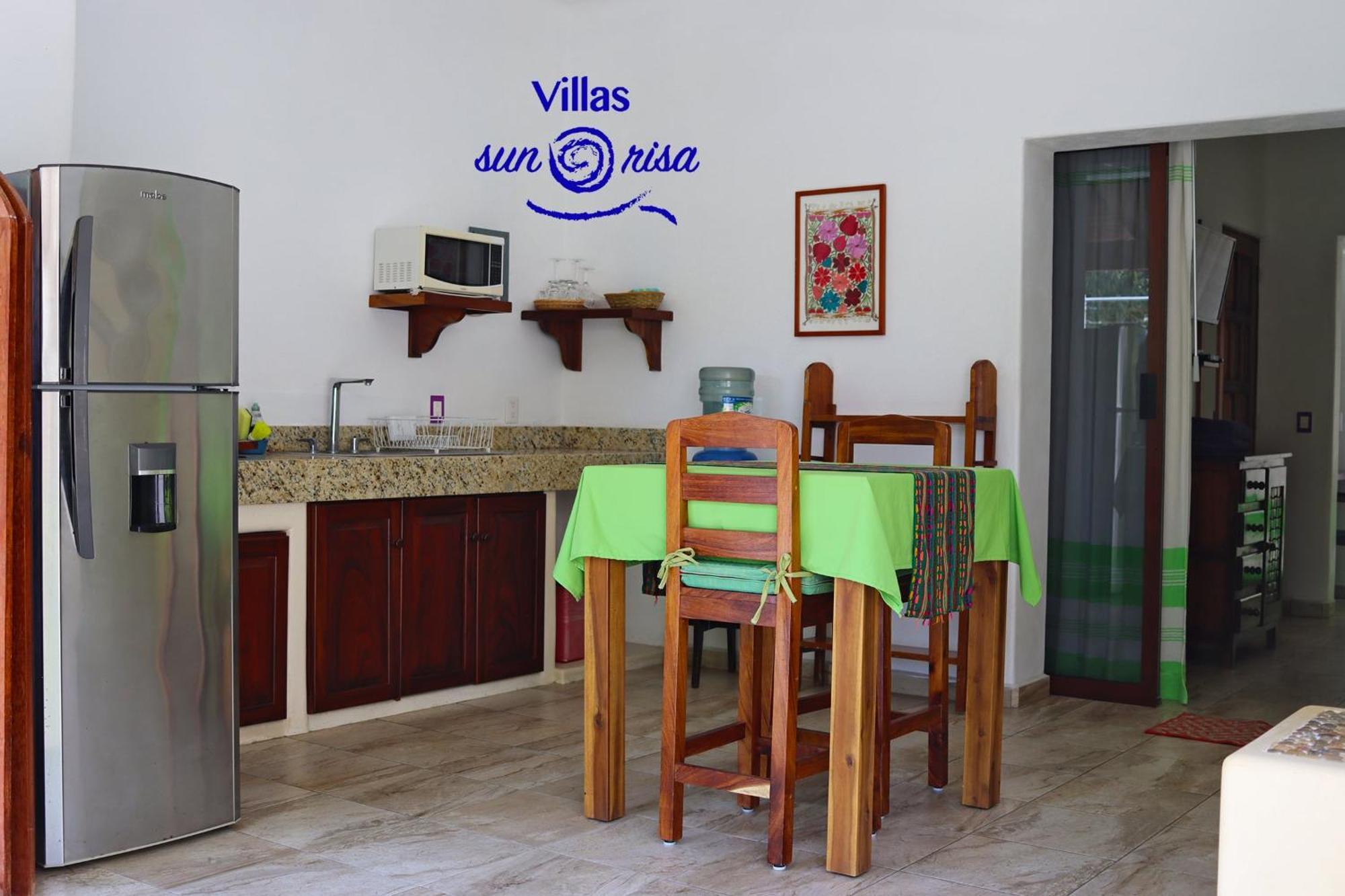 Villas Sunrisa Сиуатанехо Экстерьер фото